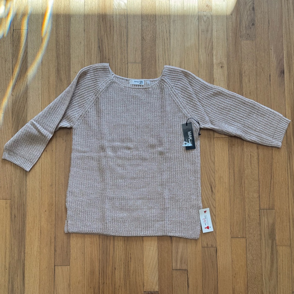 Mak B Sweater Small
